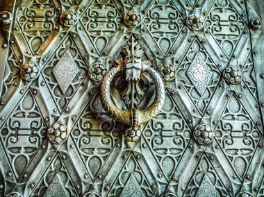 Arka plan olarak metal kalelerindendir kapı yakın çekim dokusuna.