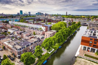 Utrecht city üstten. Yükseklik genel görünümden işaret yaz akşamları.