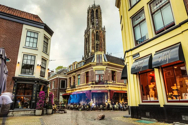 Nederland, Utrecht - 27 mei 2017: Oude Europese kerk close-up. Utrecht - Nederland. — Stockfoto