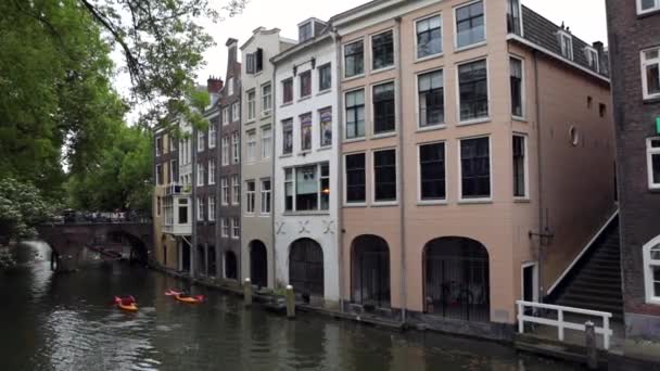 Los Canales Terraplenes Más Famosos Ciudad Utrecht Durante Atardecer Vista — Vídeos de Stock