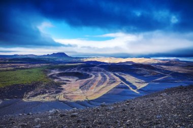 Volkanik alan lav ve rock ile kaplı. Güzel Icelandi