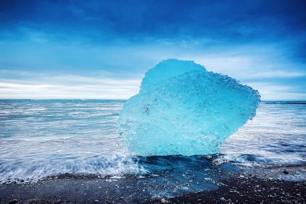 Ghiacciai sulle spiagge dell'Islanda . — Foto Stock