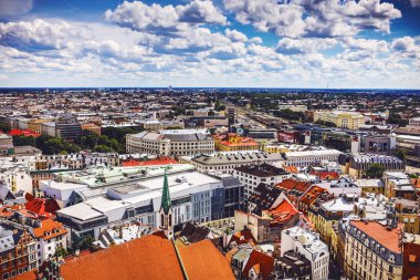 Üstten eski Avrupa city Riga görünüm.