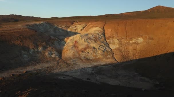 火山场覆盖着熔岩和岩石 风景如画的冰岛风景 高清片段 — 图库视频影像