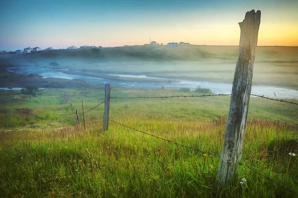 Natursköna Isländska Morgon Landskap Med Mystiska Haze — Stockfoto