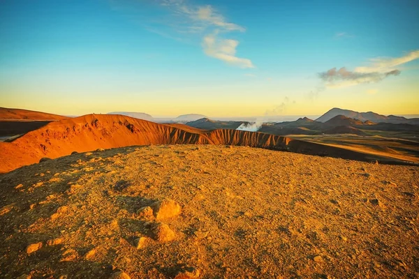 Volcanic Fields Covered Lava Rock Picturesque Icelandic Landscape — Stock Photo, Image