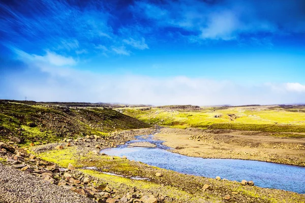 Paisagem Pitoresca Rio Montanha Com Natureza Tradicional Islândia — Fotografia de Stock