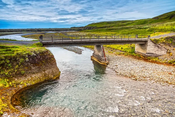 Bridge Picturesque Icelandic Landscape — Stock Photo, Image