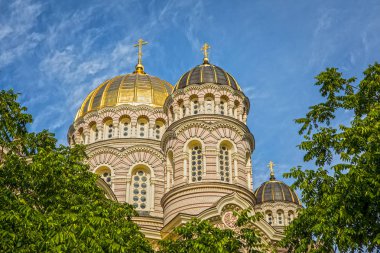 Eski Avrupa şehri geleneksel yapı mimari Riga yakından görmek.