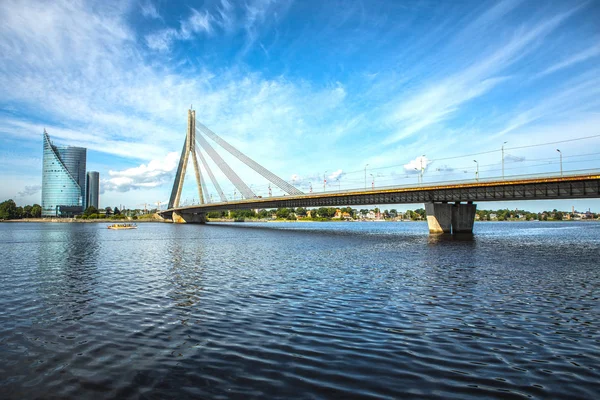 Gamla Bron Europeiska Staden Riga — Stockfoto