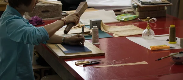 Peking Čína Června 2019 Tradiční Čínská Kniha Kaligrafie Restaurátorská Laboratoř — Stock fotografie