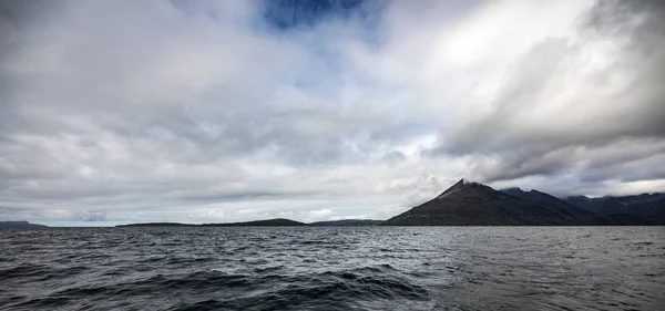 Prachtig Landschap Van Schotland Natuur Uitzicht Misty Eiland — Stockfoto