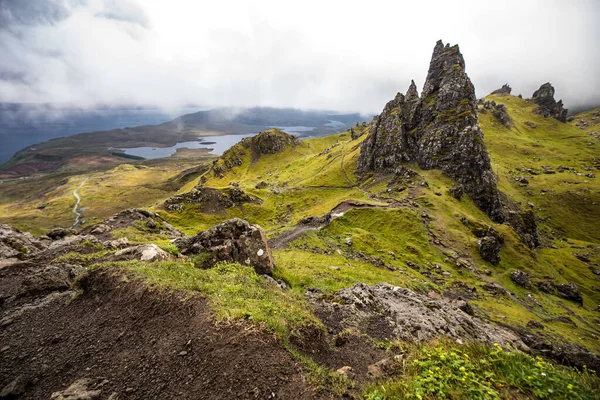 Starý Muž Storr Ostrově Skye Skotsku Horská Krajina Mlhavé Mraky — Stock fotografie