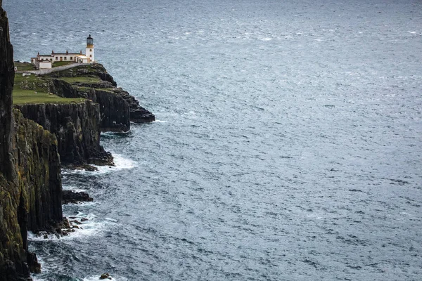 Faro Neist Point Sull Isola Skye Scozia — Foto Stock
