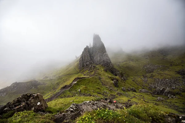 Old Man Storr Isle Skye Scotland Mountain Landscape Foggy Clouds — Stock Photo, Image