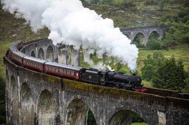 İskoçya, Birleşik Krallık - 30 Mayıs 2019: Hogwarts Ekspresi, Londra, King 's Cross Station 9.. 