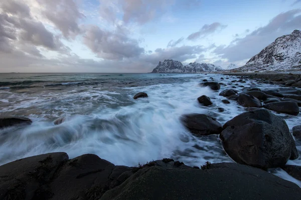 Paisaje tradicional de naturaleza noruega . —  Fotos de Stock