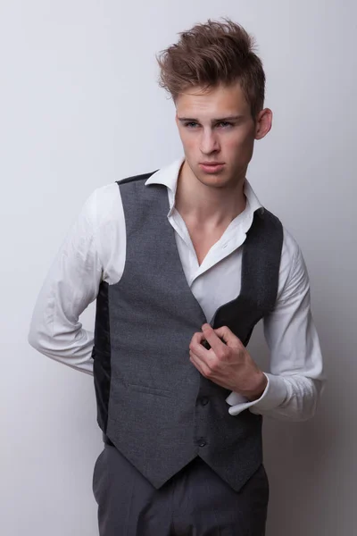 Handsome young elegant man studio portrait. — Stock Photo, Image