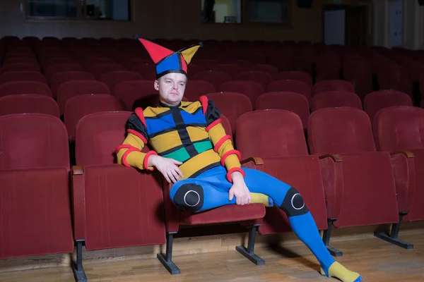 Actor dressed jesters costume in interior of old theater. — 스톡 사진