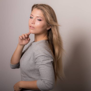 mooi meisje studio portret.