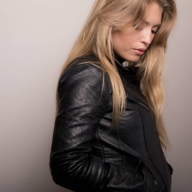 mooi meisje studio portret.