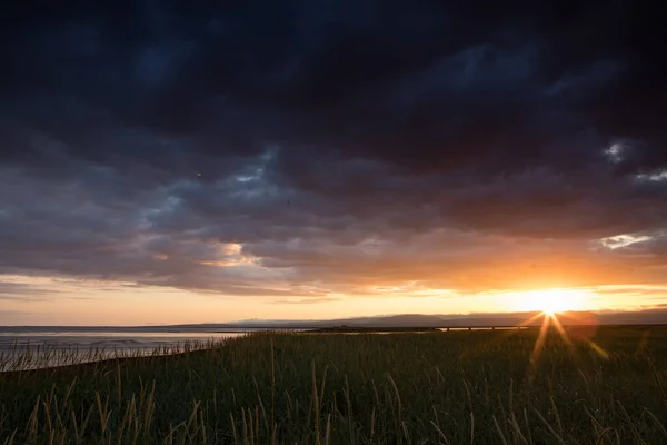 Beau paysage sauvage pittoresque de la nature islandaise . — Photo