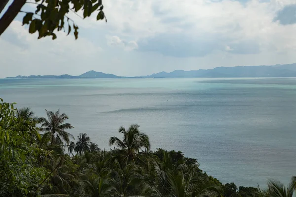 Landskap av tropiska ön. Thailand - Phuket. — Stockfoto