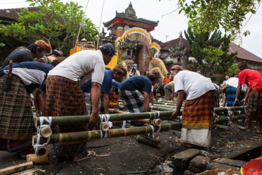 Endonezya, Bali - 20 Ocak 2011: Otantik Endonezya Halkı.