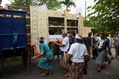 Endonezya, Bali - 20 Ocak 2011: Otantik Endonezya Halkı.