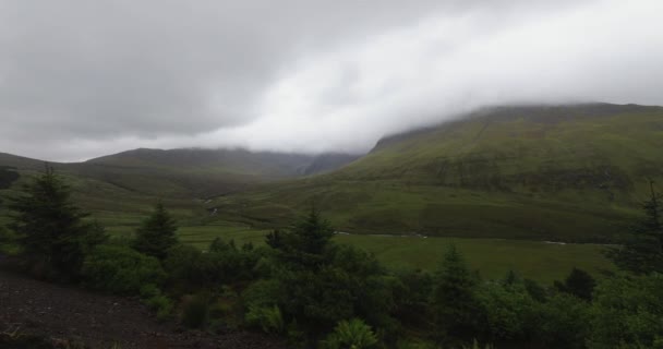 Bellissimo paesaggio panoramico della natura scozzese. Filmati 4K . — Video Stock