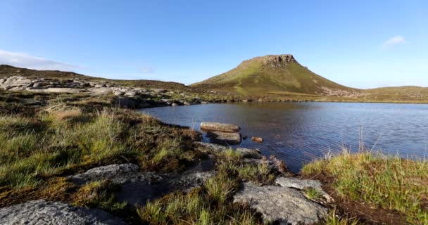 Prachtig landschap van Schotland natuur. 4k Beelden. — Stockvideo