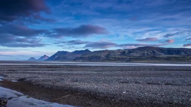 Malowniczy krajobraz tradycyjnej natury Islandii. Nagranie z 4K Time Lapse. — Wideo stockowe