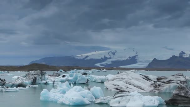 Paisagem pitoresca de natureza tradicional da Islândia. Filmagem em HD . — Vídeo de Stock