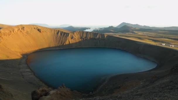 Ett pittoreskt landskap med traditionell Island-natur. Hd-bilder. — Stockvideo