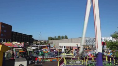 Amsterdam, Hollanda - 25 Mayıs 2017: Amsterdam, Hollanda 'nın Arena bölgesinde eğlence platformu.