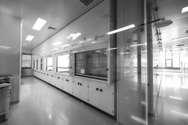 BEIJING, ÇİN - HAZİRAN 03, 2019: Virüsler ve uyuşturucular için Tıbbi Bilimsel Araştırma Labaratuvarı.