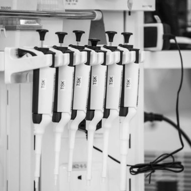 BEIJING, ÇİN - HAZİRAN 03, 2019: Virüsler ve uyuşturucular için Tıbbi Bilimsel Araştırma Labaratuvarı.