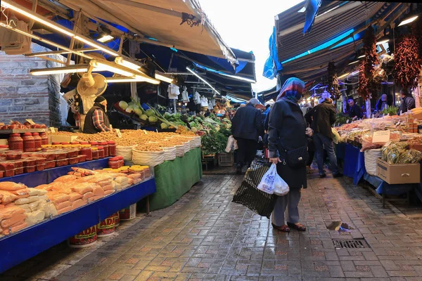 Bursa mercado de alimentos ao ar livre — Fotografia de Stock