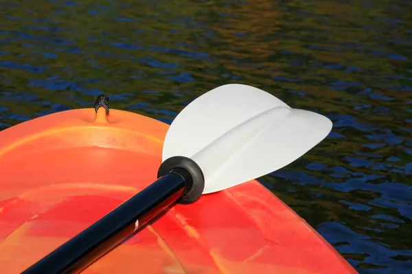 Oar and kayak bow — Stock Photo, Image