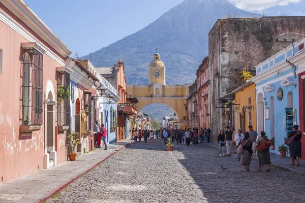 Antigua, Guatemala Santa Catalina Arch — Stok fotoğraf