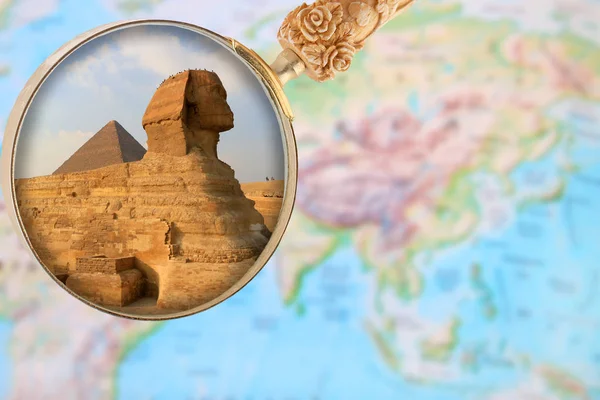 De sphinx och pyramiden i Giza Egypten, Afrika — Stockfoto
