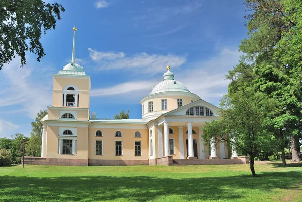 Православная церковь в Котке — стоковое фото