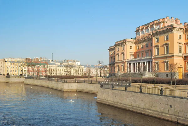Oroszország. Építészet-Szentpétervár — Stock Fotó