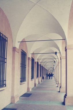 İtalya Bologna antik portikolardan