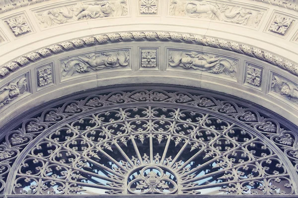 Kısma. Mimari detay