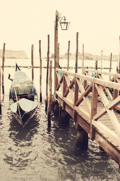 Gondol. Venedik. İtalya