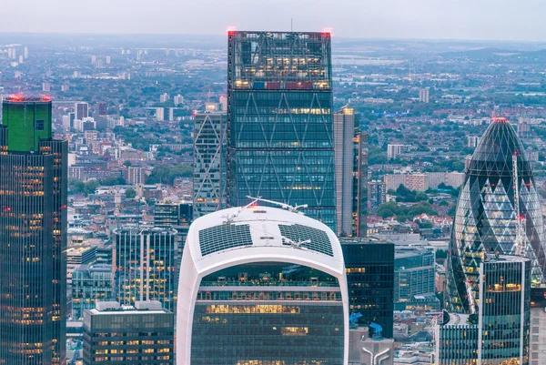 Wolkenkratzer Büro, Firmengebäude in London City, e — Stockfoto