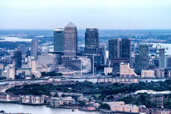 Canary Wharf buildings at sunset, aerial view — Stock Photo, Image