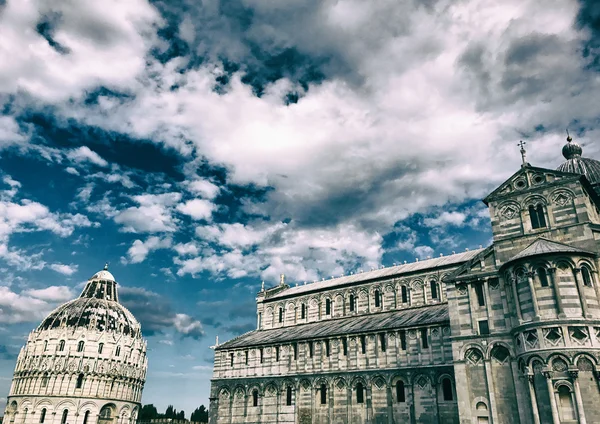 Detail of Miracles Square in Pisa on a sunny day, Tuscany - Ital — Stock Photo, Image