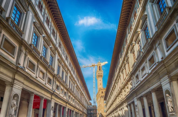 Fachada do edifício Uffizi em Florença — Fotografia de Stock